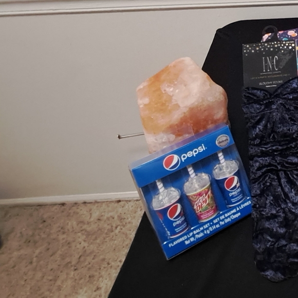 12 Pc INC Watch Set INC Socks Lip Gloss 3 Pc Wristlet Pouch & More - Picture 13 of 15